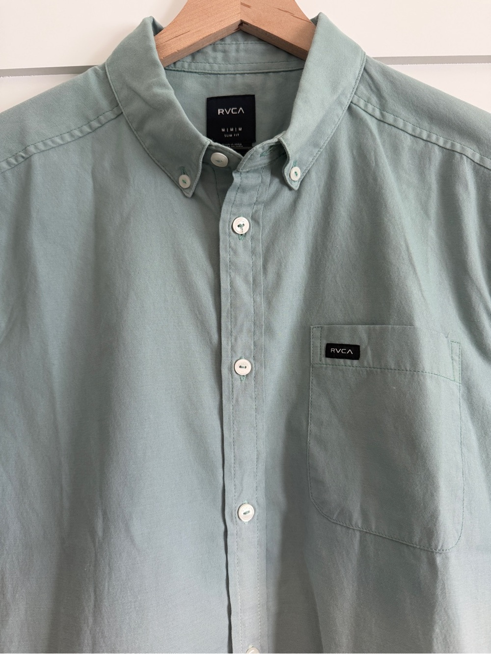 RVCA Button-Down shirt - Picture 2 of 2